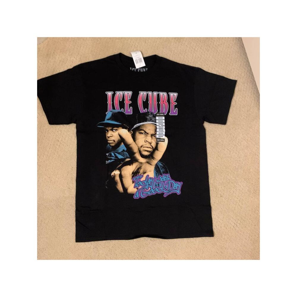 NWT Hot Topic Ice Cube Good Day Tee